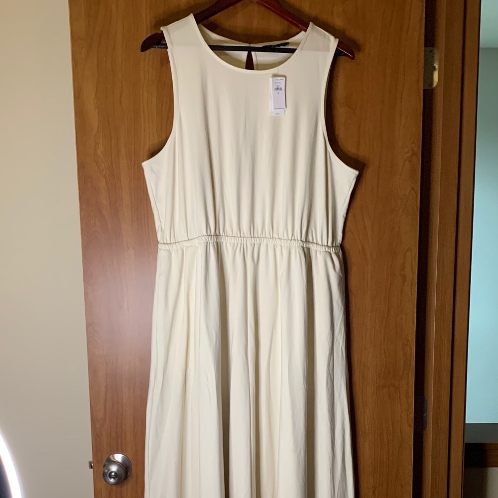 NWT Banana Republic Ivory Dress Size XL